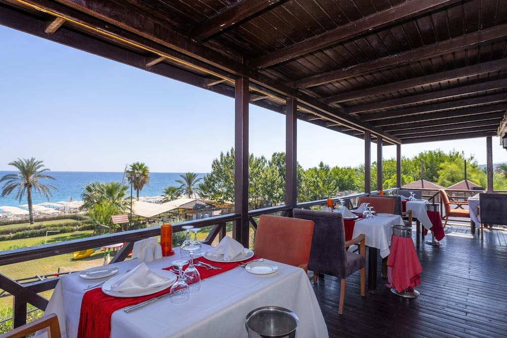 Labada Beach Hotel Çamyuva Zewnętrze zdjęcie