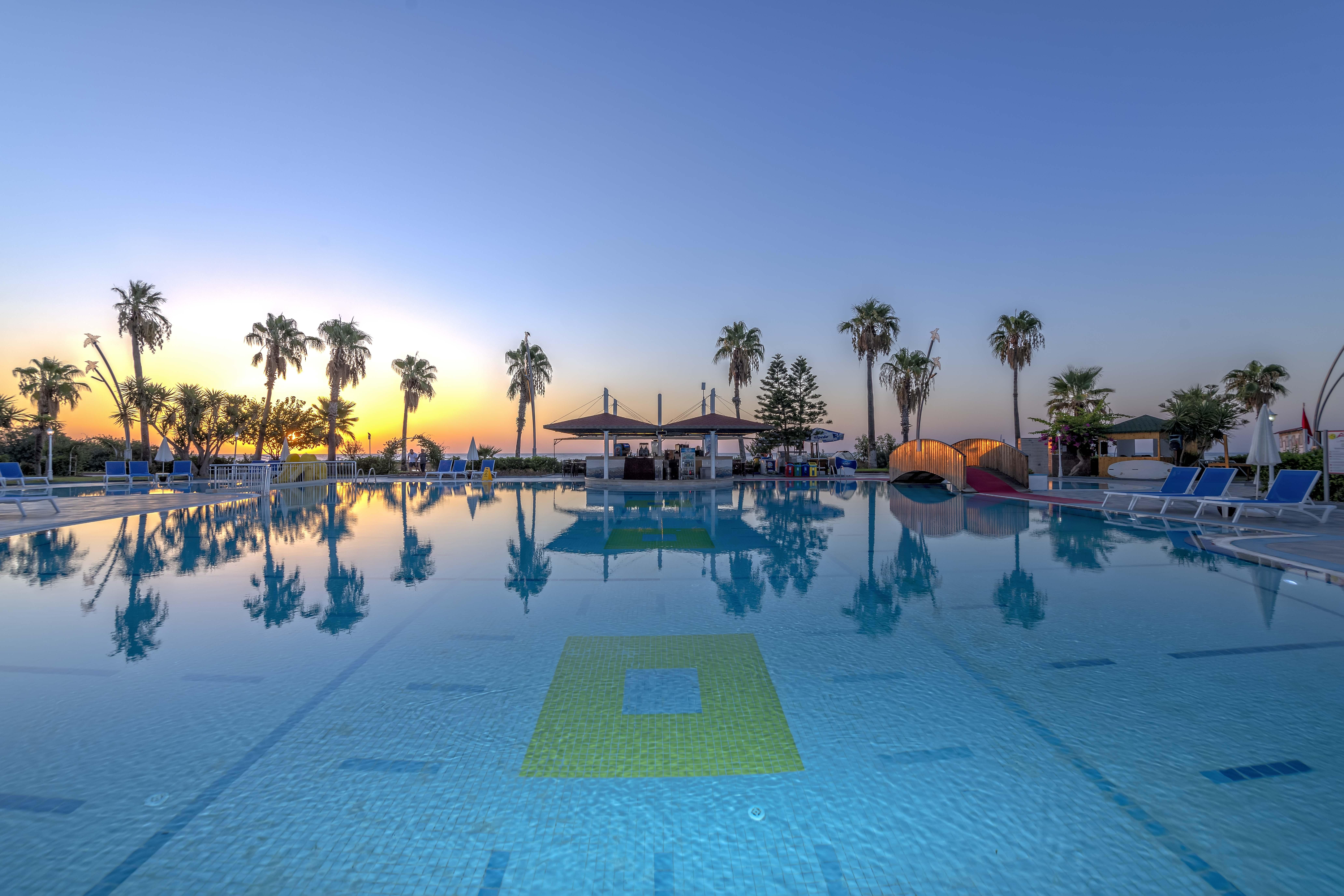 Labada Beach Hotel Çamyuva Zewnętrze zdjęcie